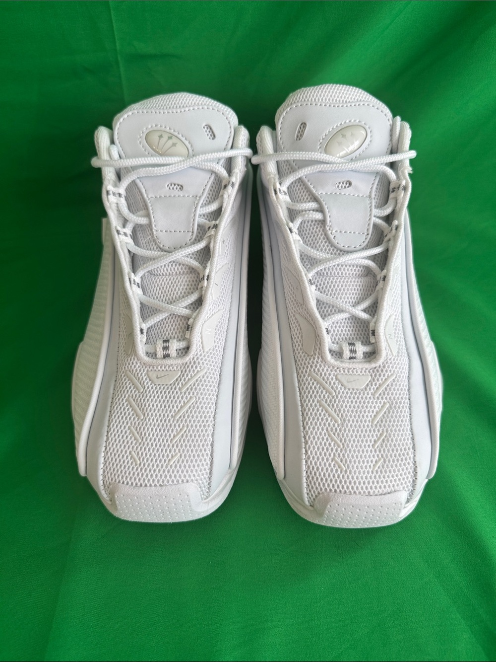New! the Nike NOCTA Glide "Triple White" Concepts - Picture 3 of 9
